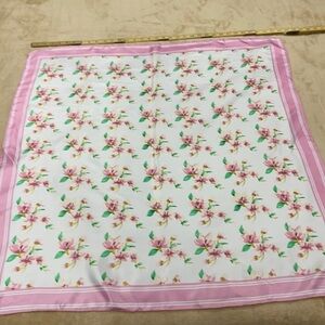 Vintage Godiva Chocolate polyester scarf 35 in x 35 in pink roses